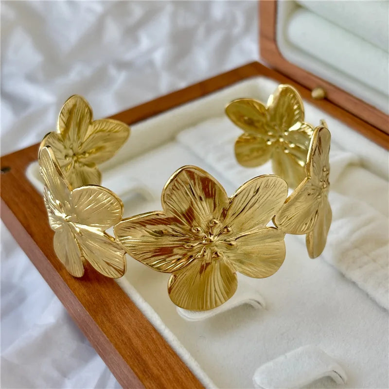 2025 New Personality Wide Flower Bracelet Opening Geometric Adjustable Hand Jewelry Wholesale Party Gift Espiga Jewelry