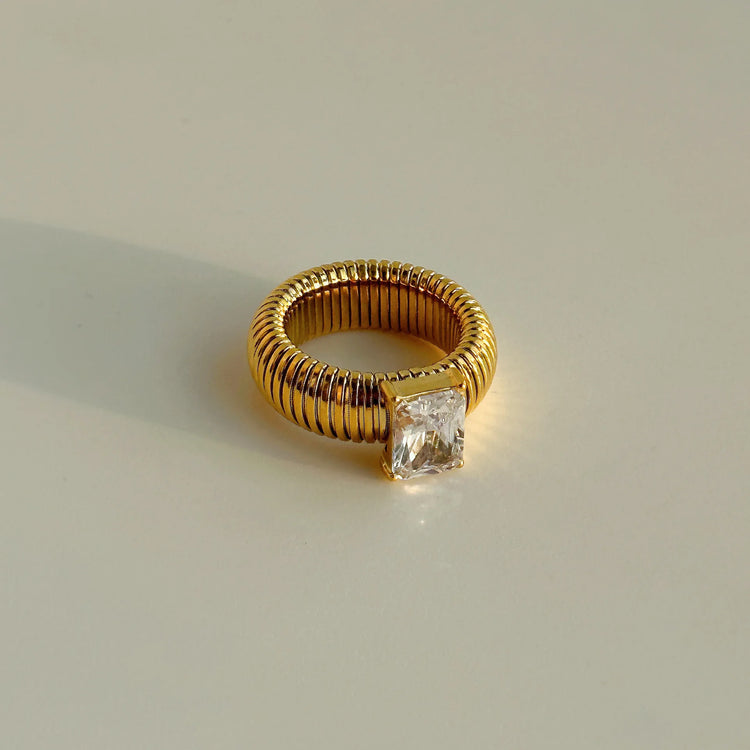 Colorful Zircon Stretch Ring – White