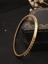 1 Piece of European and American Geometric Rhombus-Shaped Bracelet with Rhinestones, 18K Gold-Plated Women&