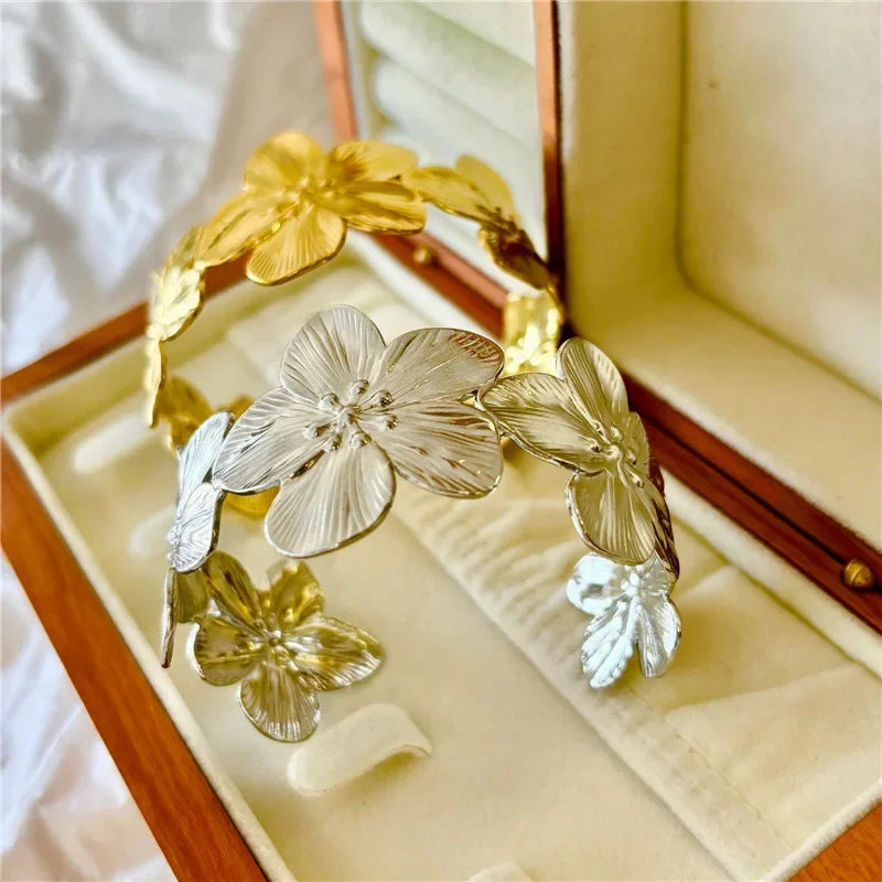 2025 New Personality Wide Flower Bracelet Opening Geometric Adjustable Hand Jewelry Wholesale Party Gift Espiga Jewelry