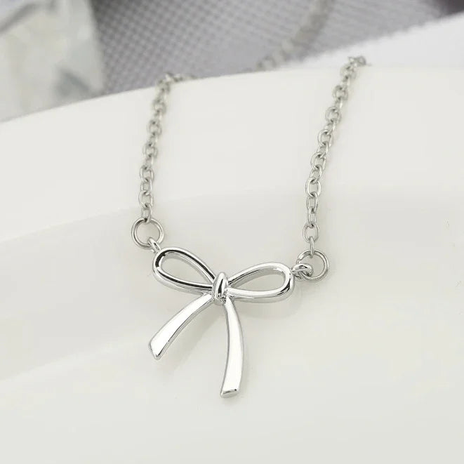 Gold Necklace for Women Bow Necklace Gold Silver Plated Necklace Cute Bow Pendant Choker Chain Necklaces for Women Jewelry Gift Espiga Jewelry