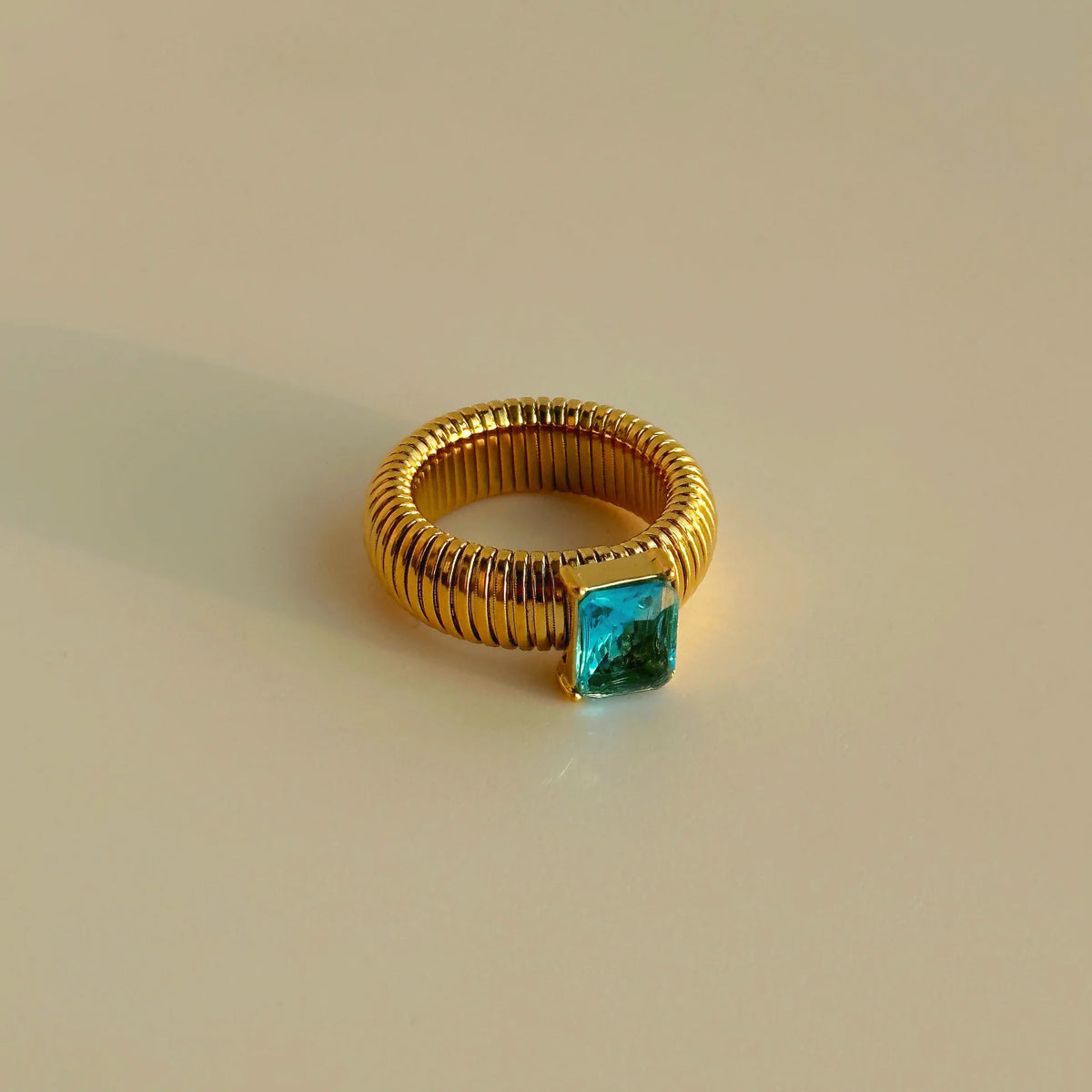 Colorful Zircon Stretch Ring – Blue