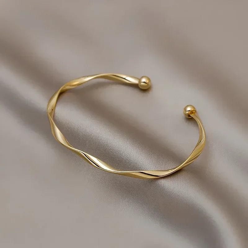 Women Jewelry Wedding Party Premium Gift Wholesale New Fashion Trend Unique Design Elegant Exquisite Twist Simple Bracelet Espiga Jewelry