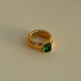 Colorful Zircon Stretch Ring – Dark Green