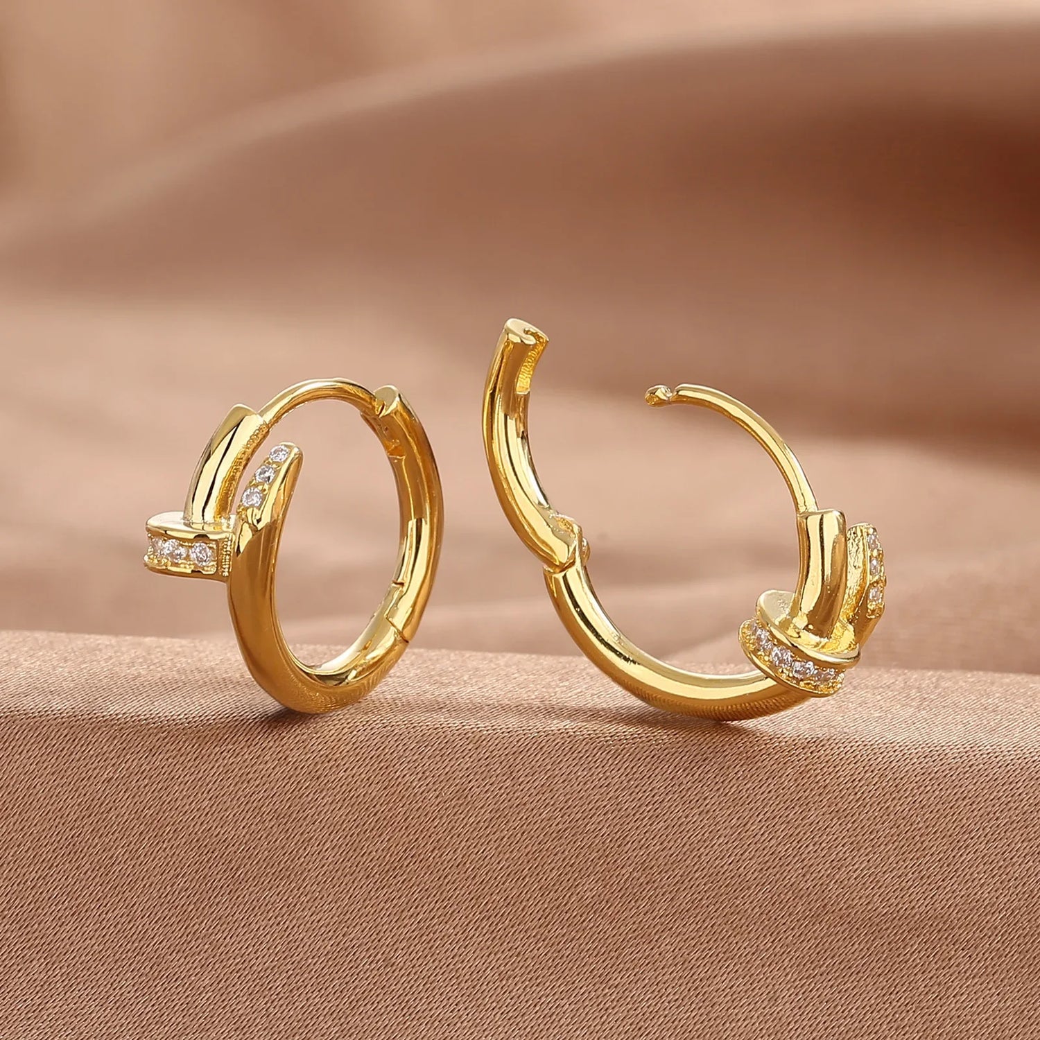 XINYI Plated Zircon Round Circle Hoop Earring for Women Minimalist Trendy Accessories Party Wedding Jewelry gifts Espiga Jewelry