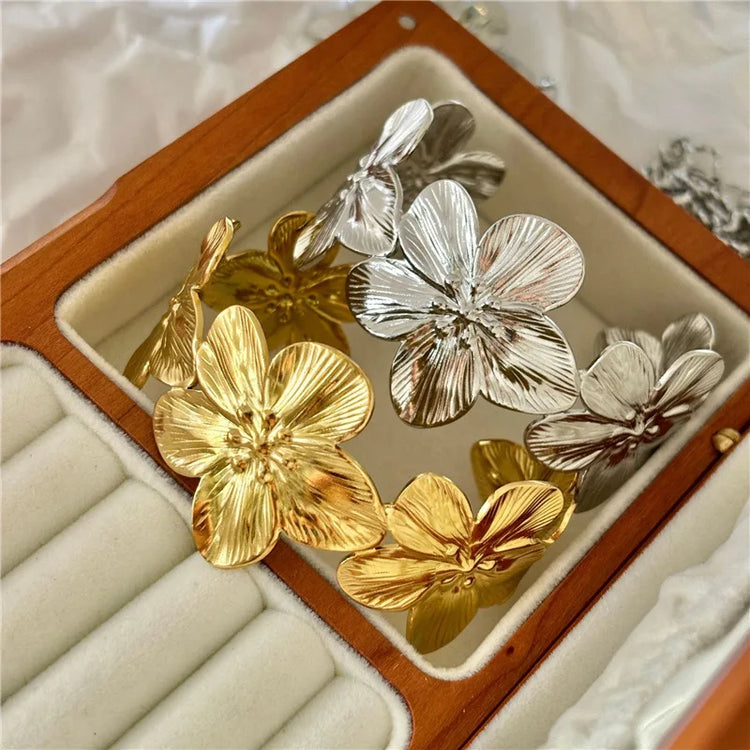 2025 New Personality Wide Flower Bracelet Opening Geometric Adjustable Hand Jewelry Wholesale Party Gift Espiga Jewelry