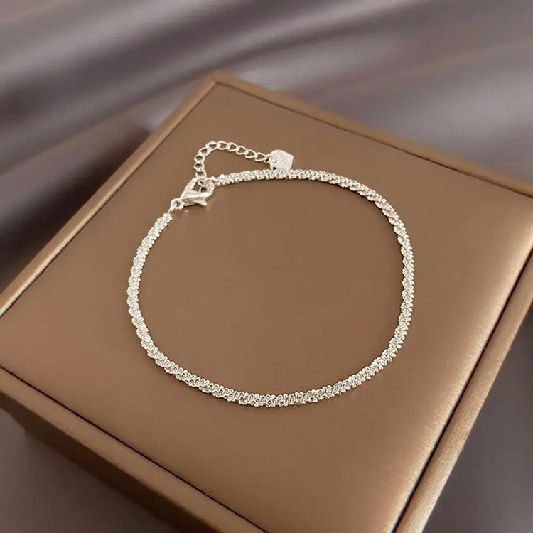 Chain Bracelet Delicate Trendy Fancy Hand Ornament Exquisite Chain Bracelet With Captivating Shine Dazzling Hand Ornament Unique Espiga Jewelry