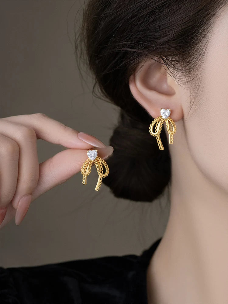 2025 Korean new design fashion jewelry 14K gold plated zircon lace bow earrings elegant women&